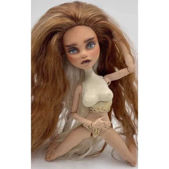 Custom Monster High Doll OOAK HYBRID with Ever After High Body By Liskaooak - Picture 7 of 9